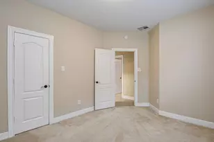 199 Pinto Point Dr, The Woodlands, TX 77389 - Photo 25