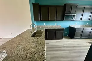 400 Elaine Vly Dr, Katy, TX 77493 - Photo 9