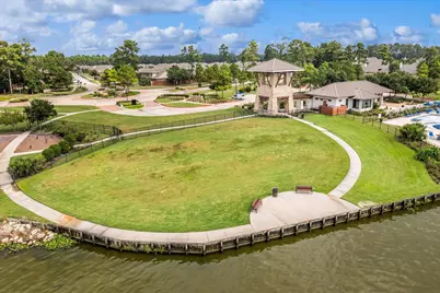 18130 Millau Viaduct Way, Houston, TX 77044 - Photo 49