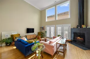 2415 Dunlavy St, Houston, TX 77006 - Photo 13