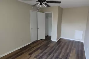 102 Libby Cir, Willis, TX 77378 - Photo 15