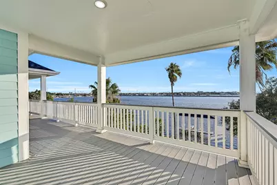 1519 Bayou Shore Drive, Galveston, TX 77551 - Photo 41