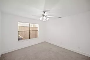 8690 Meadowcroft Dr, Houston, TX 77063 - Photo 23