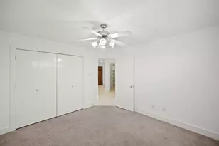 8690 Meadowcroft Dr, Houston, TX 77063 - Photo 25