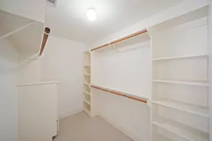 8690 Meadowcroft Dr, Houston, TX 77063 - Photo 33