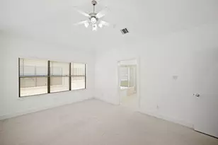 8690 Meadowcroft Dr, Houston, TX 77063 - Photo 27