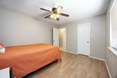 2423 Prides Crossing Road, Houston, TX 77067 - Photo 23