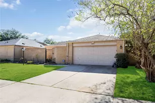 2423 Prides Crossing Rd, Houston, TX 77067 - Photo 1