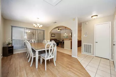 2423 Prides Crossing Road, Houston, TX 77067 - Photo 11