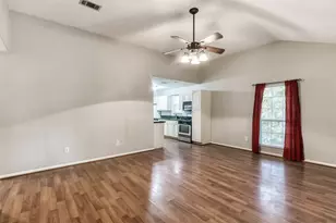 115 Delaware Dr, Conroe, TX 77316 - Photo 3