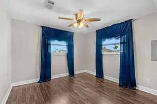 258 Barracuda St, Hitchcock, TX 77563 - Photo 17