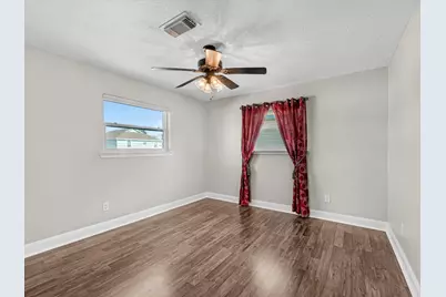 258 Barracuda Street, Hitchcock, TX 77563 - Photo 15