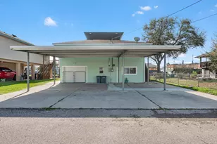 258 Barracuda St, Hitchcock, TX 77563 - Photo 7