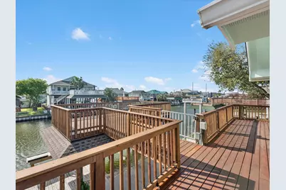 258 Barracuda Street, Hitchcock, TX 77563 - Photo 5