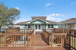 258 Barracuda St, Hitchcock, TX 77563 - Photo 1