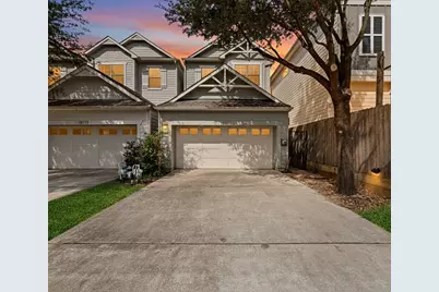 1917 W 15th Street #A, Houston, TX 77008 - Photo 1