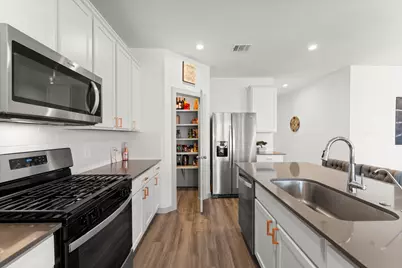 1007 Cotswold Court, Rosharon, TX 77583 - Photo 11