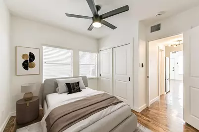 415 Fairview Avenue #3, Houston, TX 77006 - Photo 7