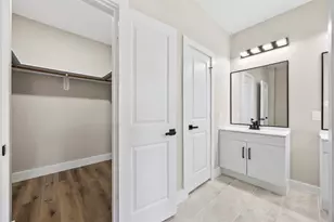 5949 Collingsworth St, Houston, TX 77026 - Photo 23