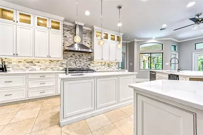 1510 Victoria Way, Friendswood, TX 77546 - Photo 7
