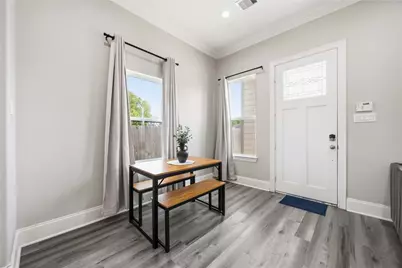 9320 Coffee Street #A-B, Houston, TX 77033 - Photo 5