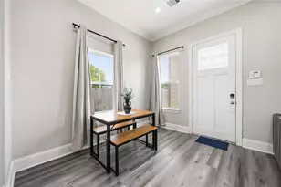 9320 Coffee St, Houston, TX 77033 - Photo 5