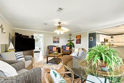 7215 Beau Rue Street, Hitchcock, TX 77563 - Photo 11