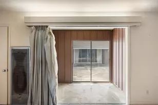 323 Harbert St, Columbus, TX 78934 - Photo 15