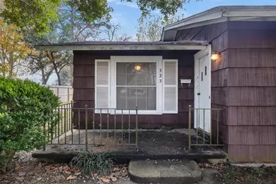 323 Harbert Street, Columbus, TX 78934 - Photo 5