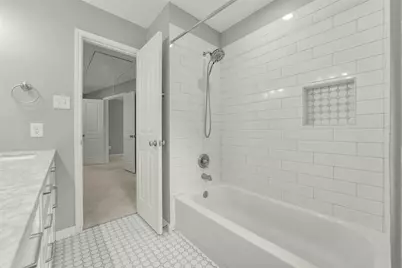 22 E New Avery Place, The Woodlands, TX 77382 - Photo 41