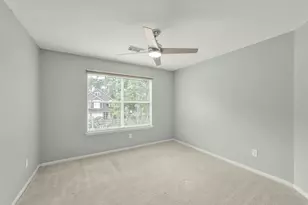 22 E New Avery Pl, Spring, TX 77382 - Photo 41