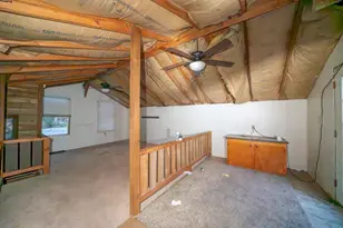 209 River Rd, Angleton, TX 77515 - Photo 9