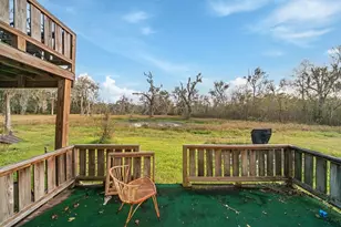 209 River Rd, Angleton, TX 77515 - Photo 7