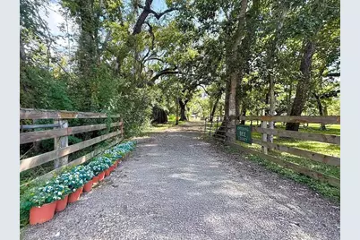 209 River Road, Angleton, TX 77515 - Photo 1