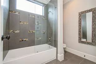 4319 Phil St, Bellaire, TX 77401 - Photo 31