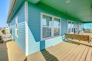 922 Kent, Crystal Beach, TX 77650 - Photo 21