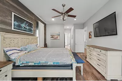 915 N Hunting Tower Run, Conroe, TX 77316 - Photo 15