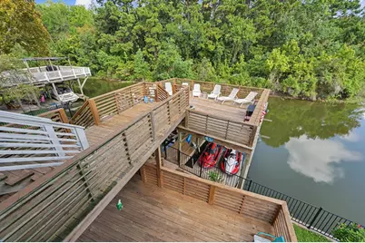 915 N Hunting Tower Run, Conroe, TX 77316 - Photo 41
