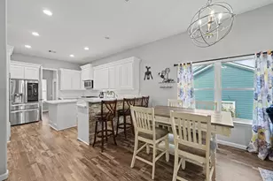 915 N Hunting Tower Run, Conroe, TX 77316 - Photo 7