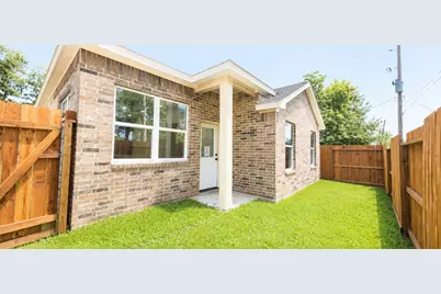 142A College Street, Fresno, TX 77545 - Photo 21