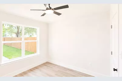142A College Street, Fresno, TX 77545 - Photo 15
