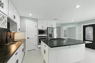 1202 Forest Home Dr, Houston, TX 77077 - Photo 3