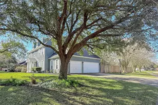 443 Huckleberry Dr, Lake Jackson, TX 77566 - Photo 41