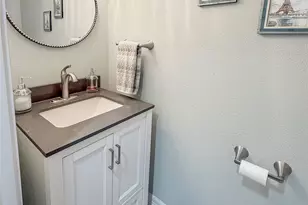 443 Huckleberry Dr, Lake Jackson, TX 77566 - Photo 33