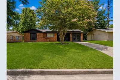 807 Dr Martin Luther King Jr Place N, Conroe, TX 77301 - Photo 23