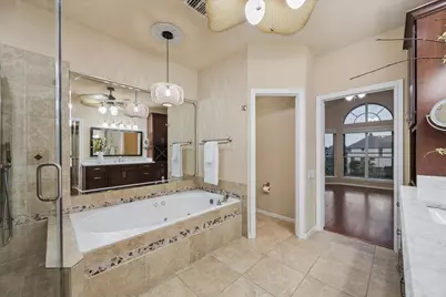 18507 Sandy Cove, Nassau Bay, TX 77058 - Photo 21