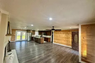 410 Lcr 890, Jewett, TX 75846 - Photo 3