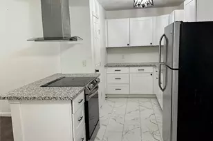 10442 Southport Dr, Houston, TX 77089 - Photo 1