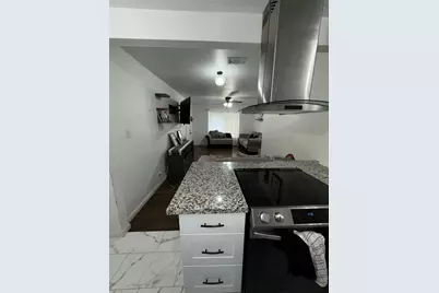 10442 Southport Drive, Houston, TX 77089 - Photo 17