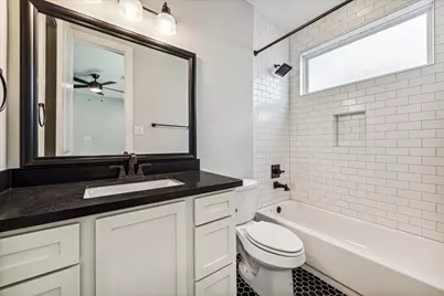 912 Yale Street #D, Houston, TX 77008 - Photo 29